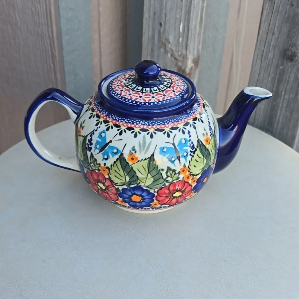 Signed UNIKAT Boleslawiec Polish Pottery Teapot – Floral Butterfly ART-149